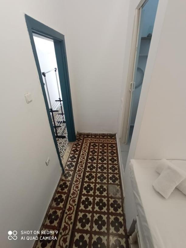 Mascot Bar Street Apartments Rhodes City Dış mekan fotoğraf