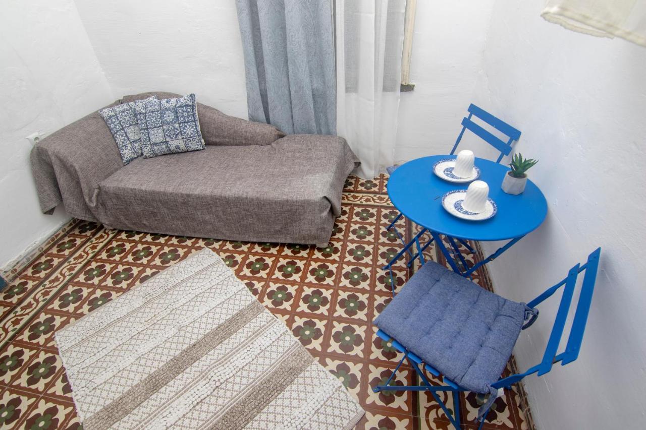 Mascot Bar Street Apartments Rhodes City Dış mekan fotoğraf