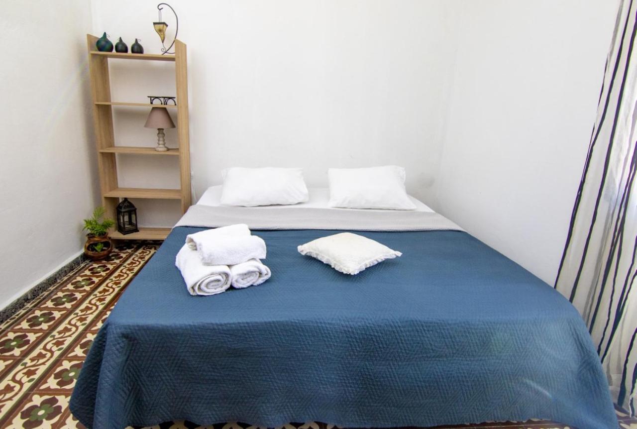 Mascot Bar Street Apartments Rhodes City Dış mekan fotoğraf